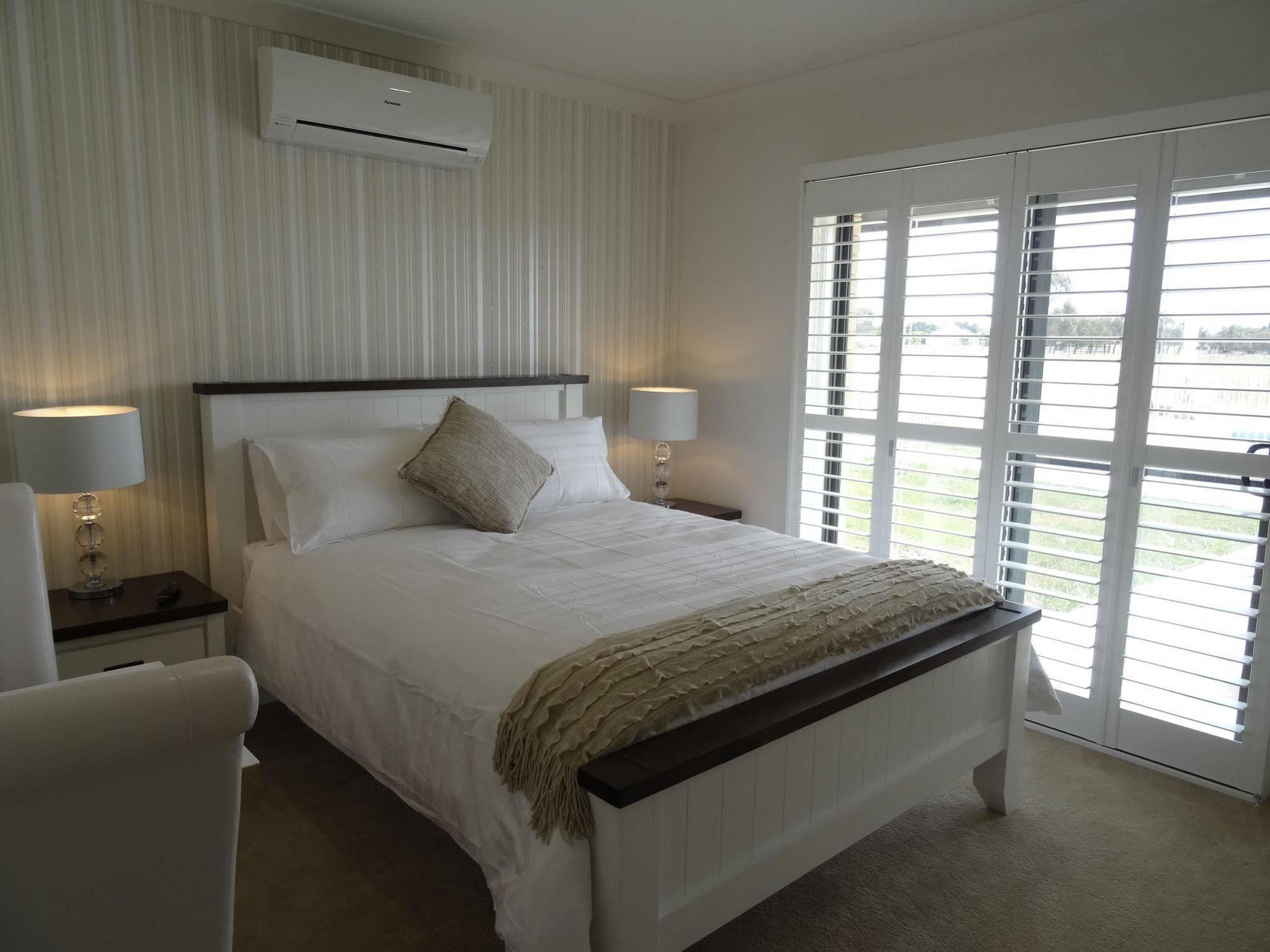 The Oxley Estate Bed & Breakfast พอร์ทาร์ลิงตัน ภายนอก รูปภาพ